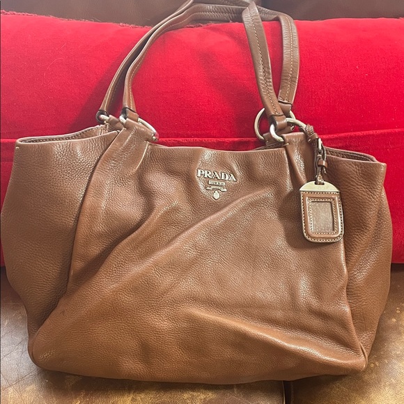 Prada Handbags - PRADA leather Vitello bag